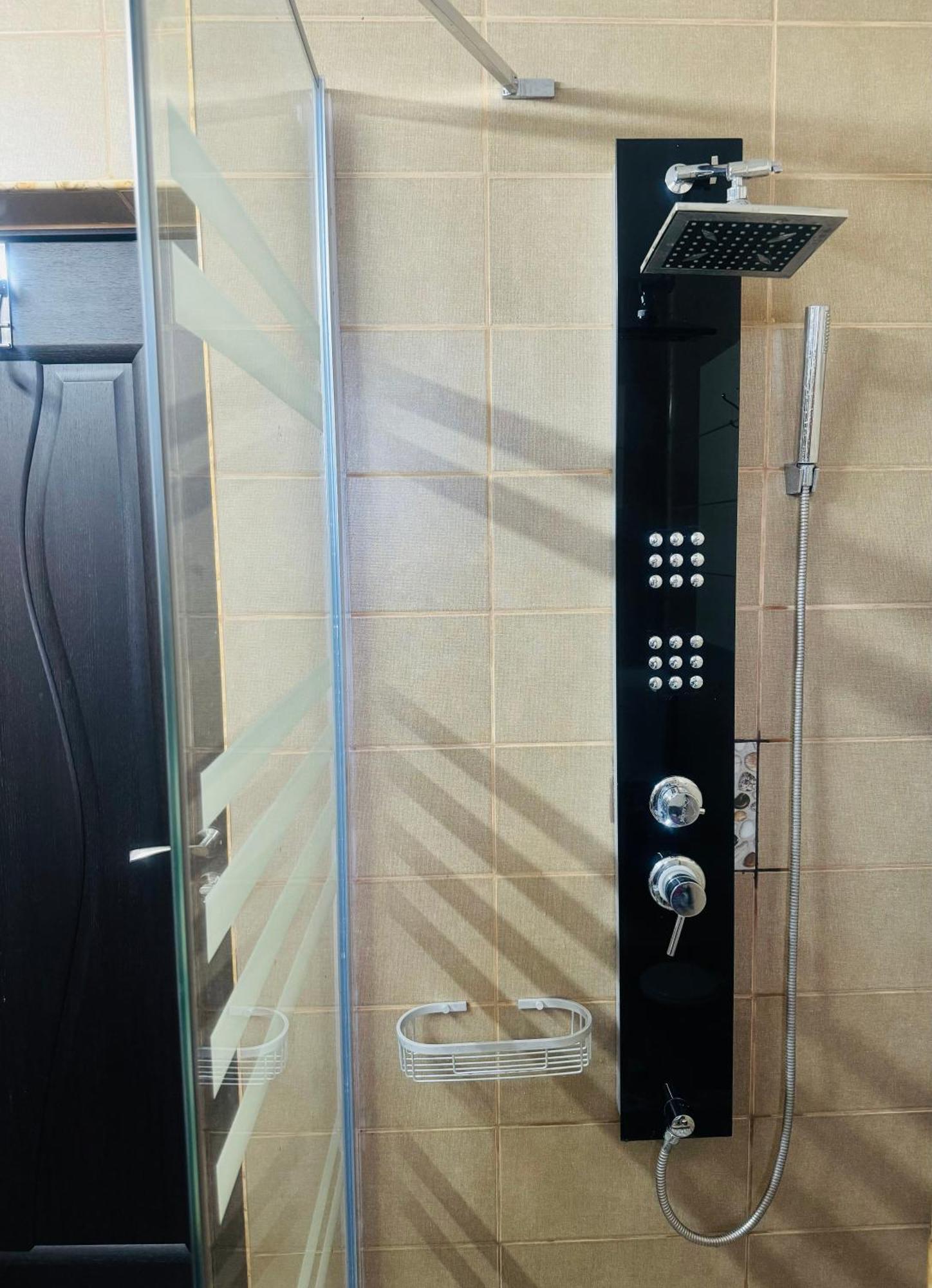 River Apartment Сіная Екстер'єр фото